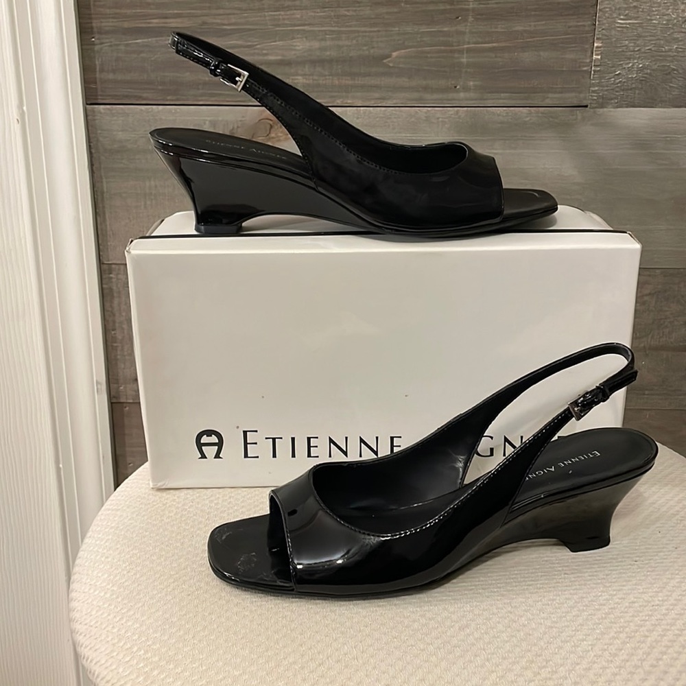 Etienne Aigner Tender Black Patent Heels Size 8.5